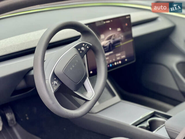 Черный Тесла Модель 3, объемом двигателя 0 л и пробегом 7 тыс. км за 32700 $, фото 14 на Automoto.ua