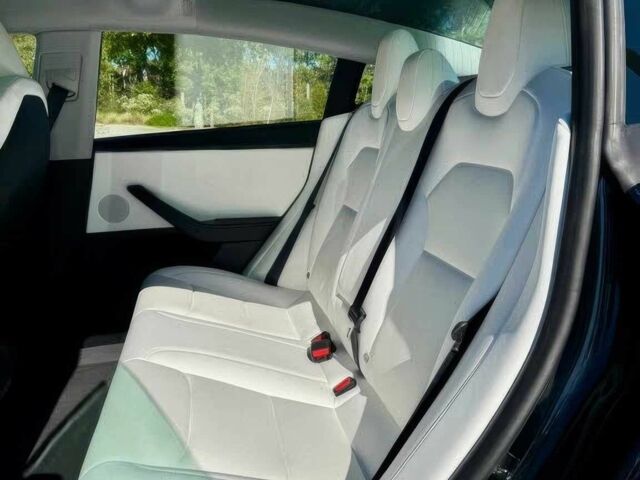 Чорний Тесла Модель 3, об'ємом двигуна 0 л та пробігом 6 тис. км за 15200 $, фото 16 на Automoto.ua