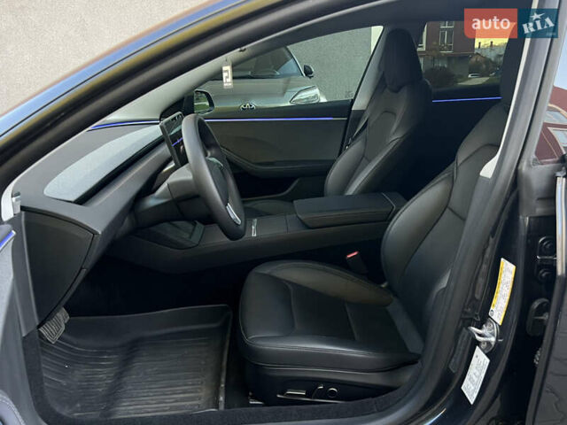 Чорний Тесла Модель 3, об'ємом двигуна 0 л та пробігом 8 тис. км за 29999 $, фото 35 на Automoto.ua