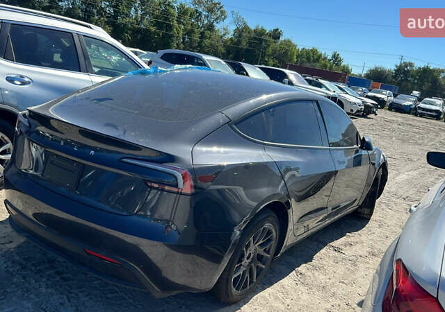 Черный Тесла Модель 3, объемом двигателя 0 л и пробегом 4 тыс. км за 22900 $, фото 3 на Automoto.ua