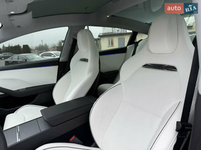 Чорний Тесла Модель 3, об'ємом двигуна 0 л та пробігом 7 тис. км за 45900 $, фото 45 на Automoto.ua