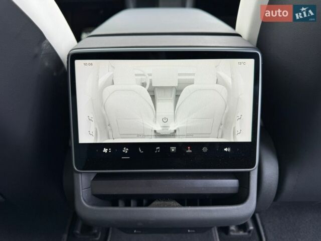 Чорний Тесла Модель 3, об'ємом двигуна 0 л та пробігом 8 тис. км за 28700 $, фото 26 на Automoto.ua