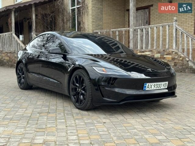 Чорний Тесла Модель 3, об'ємом двигуна 0 л та пробігом 8 тис. км за 28700 $, фото 11 на Automoto.ua