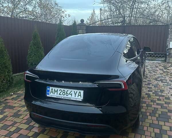 Черный Тесла Модель 3, объемом двигателя 0 л и пробегом 5 тыс. км за 32300 $, фото 6 на Automoto.ua