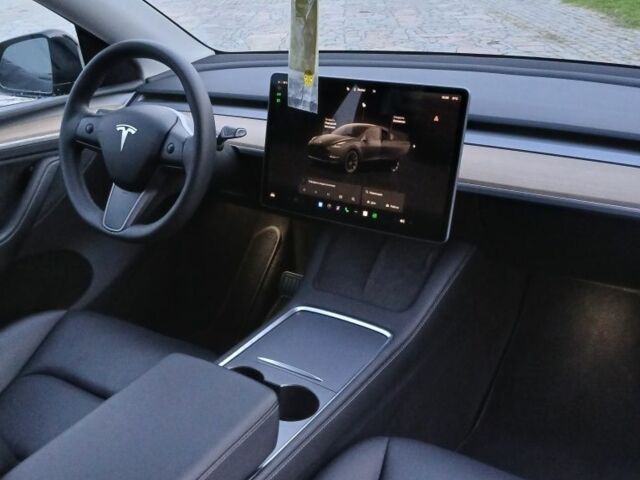 Черный Тесла Модель 3, объемом двигателя 0 л и пробегом 60 тыс. км за 25900 $, фото 13 на Automoto.ua