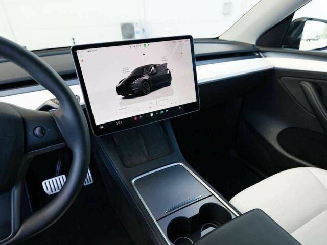 Черный Тесла Модель 3, объемом двигателя 0 л и пробегом 19 тыс. км за 20000 $, фото 5 на Automoto.ua