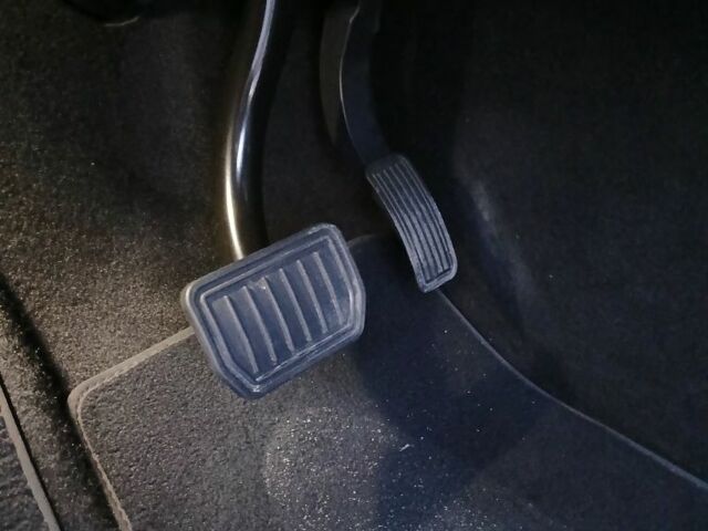 Черный Тесла Модель 3, объемом двигателя 0 л и пробегом 60 тыс. км за 25900 $, фото 17 на Automoto.ua