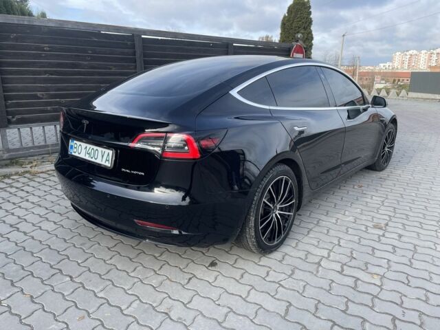 Тесла Модель 3 2019 у Тернополі на Automoto.ua Чорний Тесла Модель 3, об'ємом двигуна 0 л та пробігом 93 тис. км за 16000 $, фото 2 на Automoto.ua