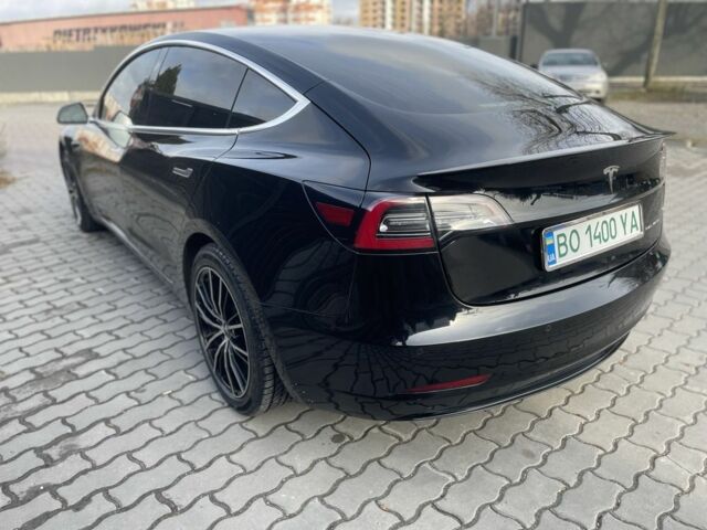 Тесла Модель 3 2019 у Тернополі на Automoto.ua Чорний Тесла Модель 3, об'ємом двигуна 0 л та пробігом 93 тис. км за 16000 $, фото 1 на Automoto.ua