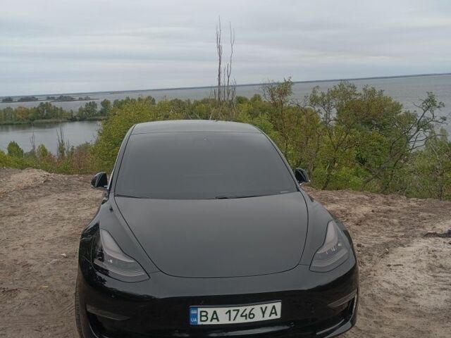Черный Тесла Модель 3, объемом двигателя 0 л и пробегом 90 тыс. км за 16500 $, фото 2 на Automoto.ua