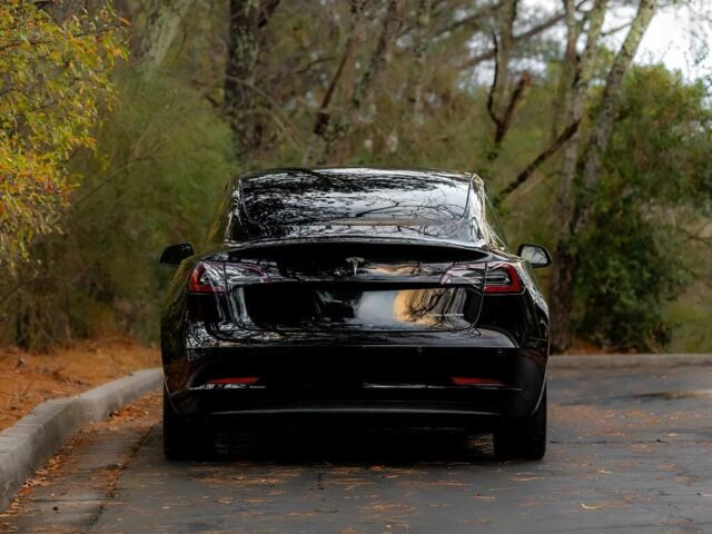 Чорний Тесла Модель 3, об'ємом двигуна 0 л та пробігом 19 тис. км за 9000 $, фото 4 на Automoto.ua