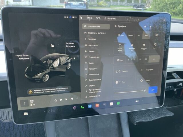 Тесла Модель 3 2021 в Бродах на Automoto.ua Черный Тесла Модель 3, объемом двигателя 0 л и пробегом 69 тыс. км за 12500 $, фото 6 на Automoto.ua