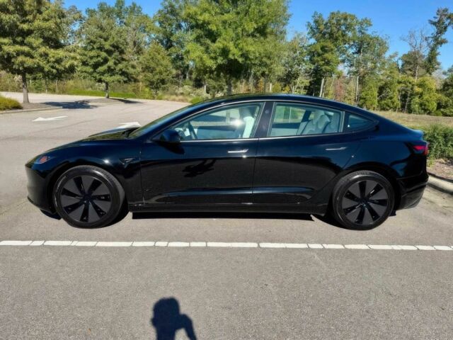 Чорний Тесла Модель 3, об'ємом двигуна 0 л та пробігом 5 тис. км за 24500 $, фото 7 на Automoto.ua