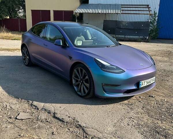 Тесла Модель 3 2021 в Киеве на Automoto.ua Фиолетовый Тесла Модель 3, объемом двигателя 0 л и пробегом 74 тыс. км за 33000 $, фото 4 на Automoto.ua