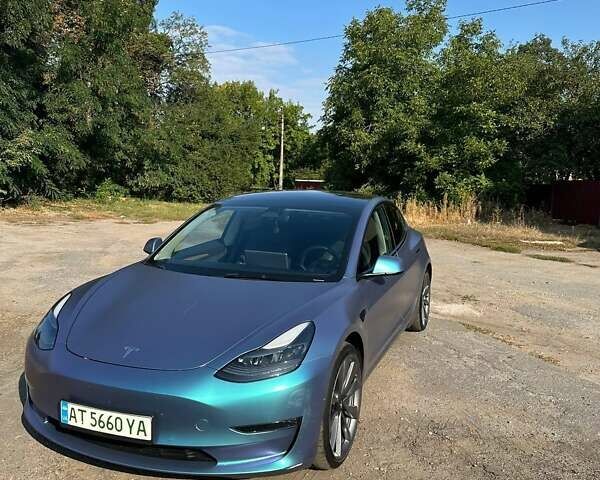 Тесла Модель 3 2021 в Киеве на Automoto.ua Фиолетовый Тесла Модель 3, объемом двигателя 0 л и пробегом 74 тыс. км за 33000 $, фото 1 на Automoto.ua