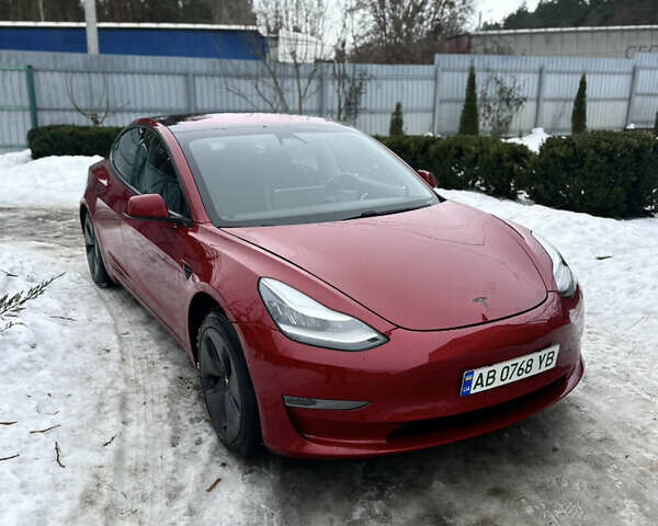 Красный Тесла Модель 3, объемом двигателя 0 л и пробегом 94 тыс. км за 15600 $, фото 3 на Automoto.ua