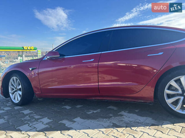 Червоний Тесла Модель 3, об'ємом двигуна 0 л та пробігом 170 тис. км за 15700 $, фото 5 на Automoto.ua