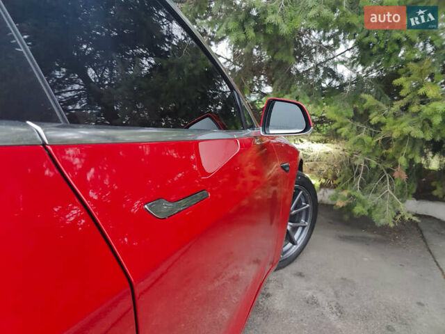 Червоний Тесла Модель 3, об'ємом двигуна 0 л та пробігом 123 тис. км за 16700 $, фото 53 на Automoto.ua