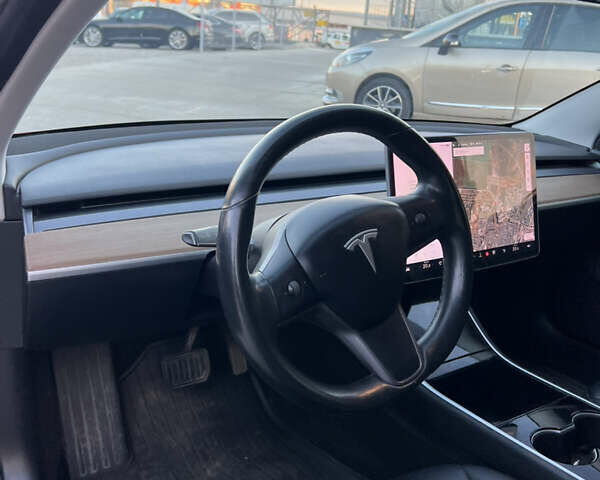 Червоний Тесла Модель 3, об'ємом двигуна 0 л та пробігом 130 тис. км за 18600 $, фото 18 на Automoto.ua