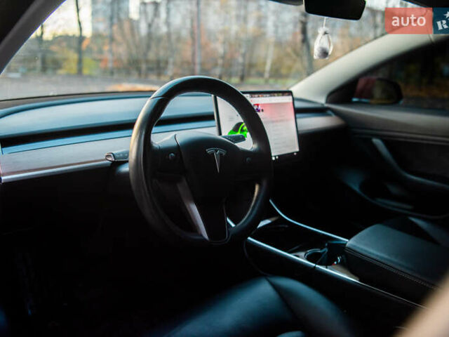 Червоний Тесла Модель 3, об'ємом двигуна 0 л та пробігом 171 тис. км за 18000 $, фото 9 на Automoto.ua