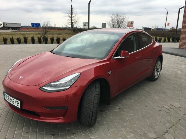 Красный Тесла Модель 3, объемом двигателя 0 л и пробегом 52 тыс. км за 18600 $, фото 2 на Automoto.ua