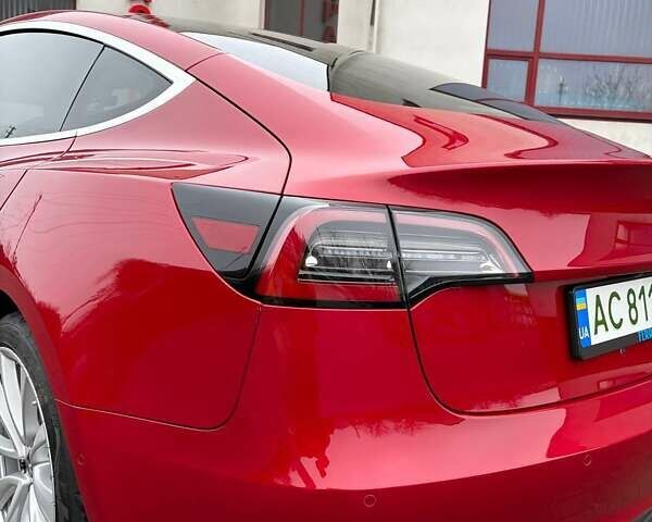 Красный Тесла Модель 3, объемом двигателя 0 л и пробегом 112 тыс. км за 16500 $, фото 31 на Automoto.ua