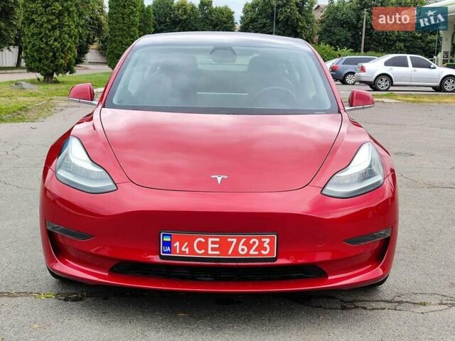 Тесла Модель 3 2018 в Белой Церкве на Automoto.ua Красный Тесла Модель 3, объемом двигателя 0 л и пробегом 204 тыс. км за 16700 $, фото 2 на Automoto.ua