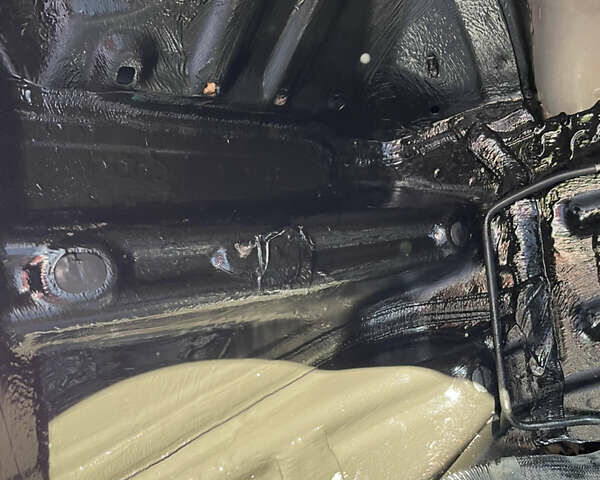 Червоний Тесла Модель 3, об'ємом двигуна 0 л та пробігом 90 тис. км за 16499 $, фото 43 на Automoto.ua