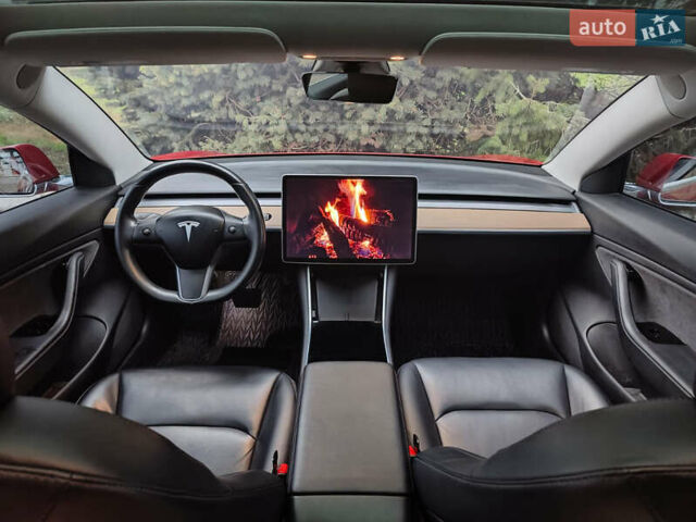 Червоний Тесла Модель 3, об'ємом двигуна 0 л та пробігом 123 тис. км за 16700 $, фото 22 на Automoto.ua
