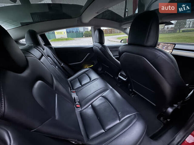 Красный Тесла Модель 3, объемом двигателя 0 л и пробегом 178 тыс. км за 16499 $, фото 11 на Automoto.ua