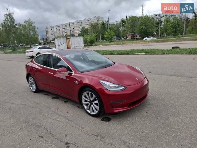 Красный Тесла Модель 3, объемом двигателя 0 л и пробегом 96 тыс. км за 16800 $, фото 7 на Automoto.ua