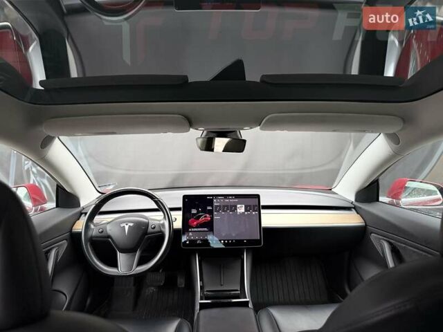 Червоний Тесла Модель 3, об'ємом двигуна 0 л та пробігом 164 тис. км за 14300 $, фото 24 на Automoto.ua