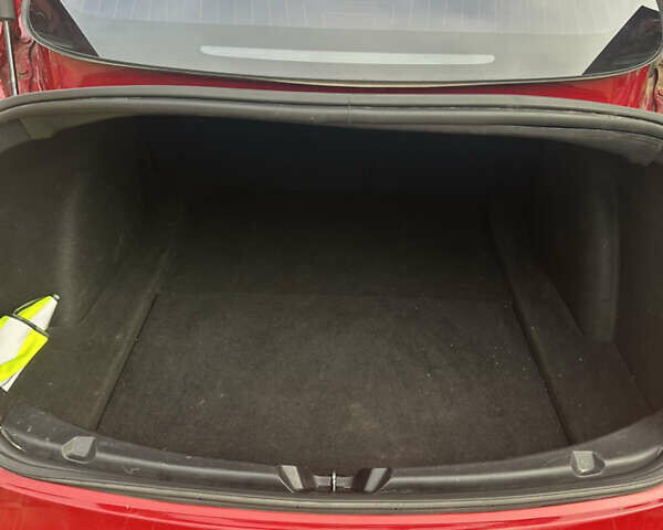 Красный Тесла Модель 3, объемом двигателя 0 л и пробегом 113 тыс. км за 14990 $, фото 8 на Automoto.ua