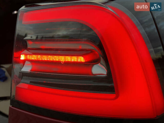 Червоний Тесла Модель 3, об'ємом двигуна 0 л та пробігом 159 тис. км за 15800 $, фото 80 на Automoto.ua