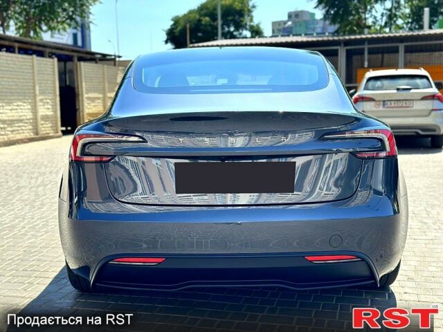 Червоний Тесла Модель 3, об'ємом двигуна 0 л та пробігом 11 тис. км за 26500 $, фото 8 на Automoto.ua