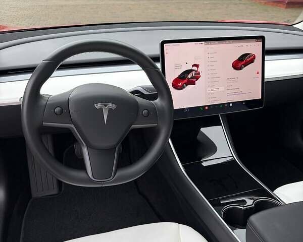 Красный Тесла Модель 3, объемом двигателя 0 л и пробегом 112 тыс. км за 16500 $, фото 64 на Automoto.ua