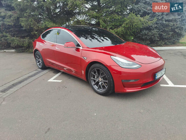 Червоний Тесла Модель 3, об'ємом двигуна 0 л та пробігом 123 тис. км за 16700 $, фото 44 на Automoto.ua