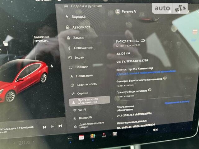 Красный Тесла Модель 3, объемом двигателя 0 л и пробегом 42 тыс. км за 28000 $, фото 14 на Automoto.ua