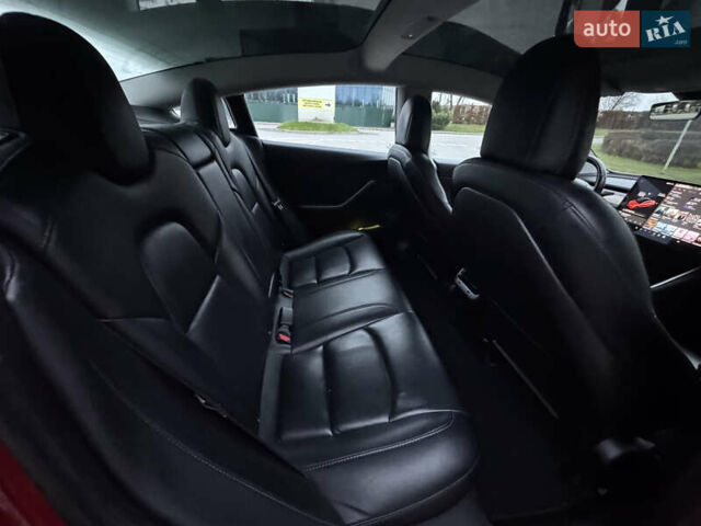 Красный Тесла Модель 3, объемом двигателя 0 л и пробегом 178 тыс. км за 16499 $, фото 10 на Automoto.ua
