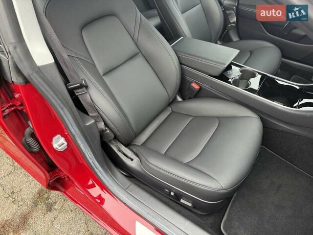 Червоний Тесла Модель 3, об'ємом двигуна 0 л та пробігом 23 тис. км за 17200 $, фото 32 на Automoto.ua