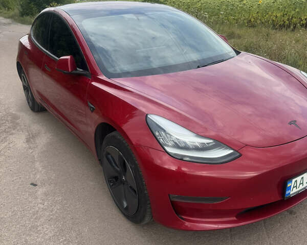 Красный Тесла Модель 3, объемом двигателя 0 л и пробегом 146 тыс. км за 18000 $, фото 2 на Automoto.ua