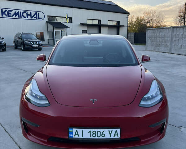 Червоний Тесла Модель 3, об'ємом двигуна 0 л та пробігом 130 тис. км за 18600 $, фото 1 на Automoto.ua