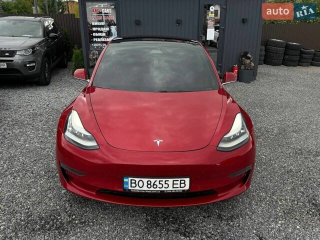 Красный Тесла Модель 3, объемом двигателя 0 л и пробегом 181 тыс. км за 18100 $, фото 2 на Automoto.ua
