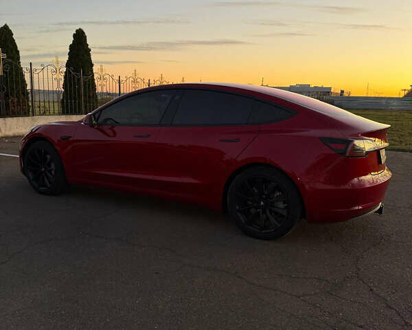 Червоний Тесла Модель 3, об'ємом двигуна 0 л та пробігом 90 тис. км за 16499 $, фото 8 на Automoto.ua