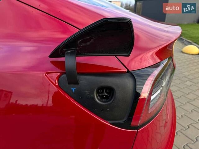 Красный Тесла Модель 3, объемом двигателя 0 л и пробегом 68 тыс. км за 17900 $, фото 10 на Automoto.ua