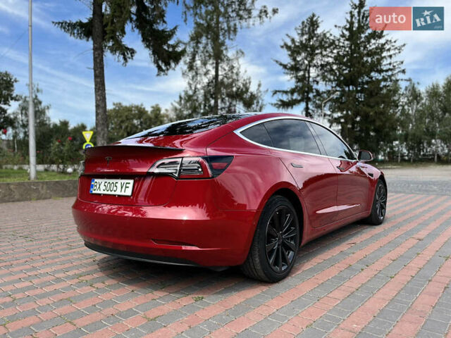 Тесла Модель 3 2018 у Чернівцях на Automoto.ua Червоний Тесла Модель 3, об'ємом двигуна 0 л та пробігом 235 тис. км за 16200 $, фото 14 на Automoto.ua