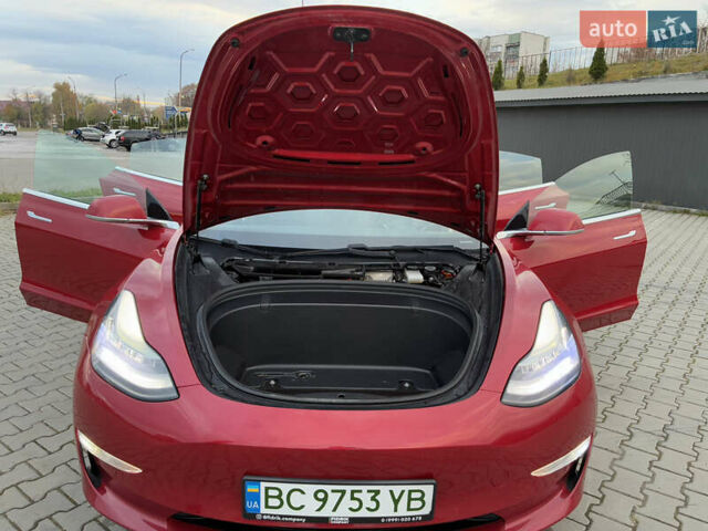 Червоний Тесла Модель 3, об'ємом двигуна 0 л та пробігом 159 тис. км за 15800 $, фото 87 на Automoto.ua