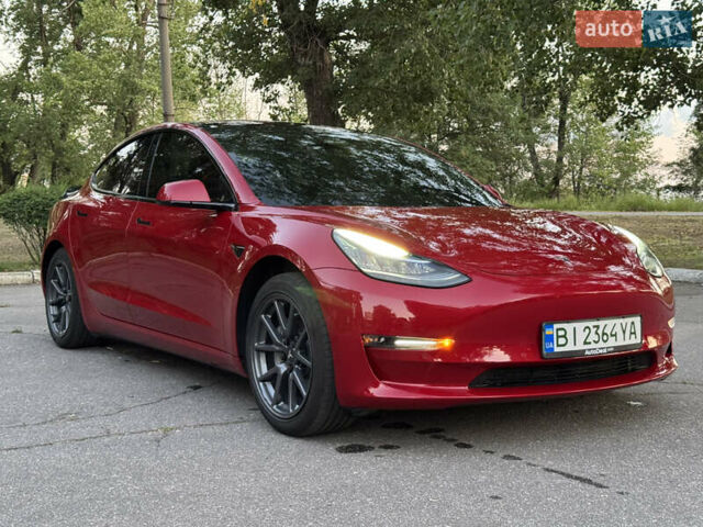 Красный Тесла Модель 3, объемом двигателя 0 л и пробегом 105 тыс. км за 21700 $, фото 3 на Automoto.ua
