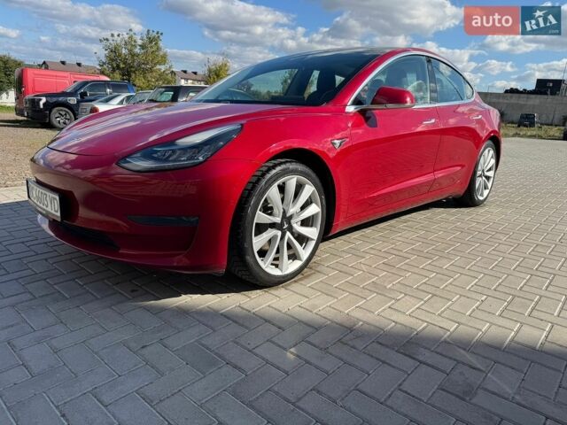 Красный Тесла Модель 3, объемом двигателя 0 л и пробегом 147 тыс. км за 17000 $, фото 4 на Automoto.ua
