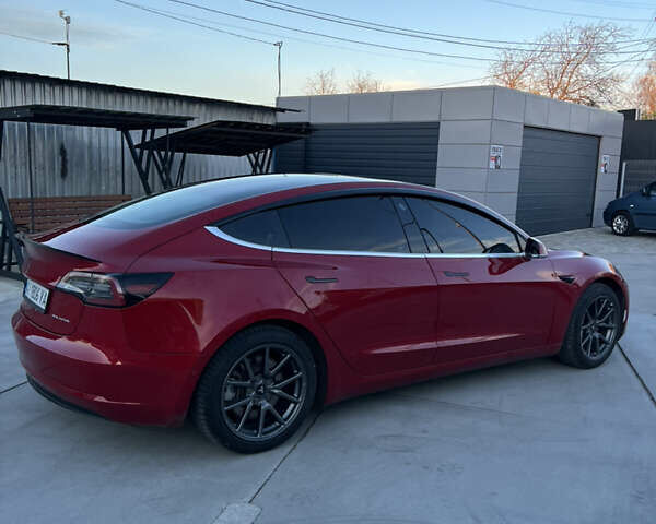 Червоний Тесла Модель 3, об'ємом двигуна 0 л та пробігом 130 тис. км за 18600 $, фото 11 на Automoto.ua